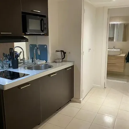 A Modern Recently Renovated, 7 Min To *